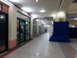 Pedagang di Glodok Tutup Berkali-kali Gara-gara Isu Razia Barang Non SNI