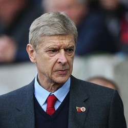 Wenger Akui Swansea Menyulitkan di Babak Pertama