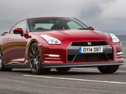 Nissan GT-R Bakal Adopsi Teknologi Otonom?