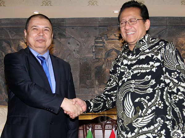 Dubes Aljazair Temui Irman Gusman