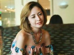 Diputusin Kevin Aprilio, Begini Naomi Lee Hilangkan Galau