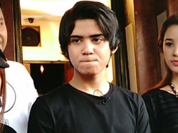 Aliando Setiap Hari Didatangi Mama ke Lokasi Syuting