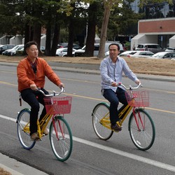 Kumpulan Orang Pintar Google yang Haus Ilmu