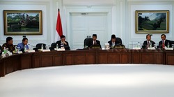 Jokowi Ingatkan Menteri: APBN-P 2015 Baru Terserap 70%