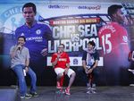 Nobar Merah-Biru yang Seru di Malam Minggu