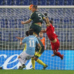 Mexes Masuk Gantikan Alex dan 68 Detik Kemudian Sudah Bikin Gol