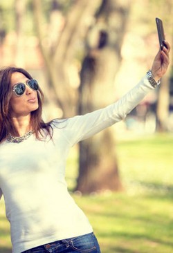 Bukan Facebook, Ini Social Media yang Buat Mood Penggunanya Lebih Bahagia