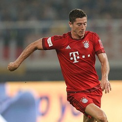 Lewandowski yang Lapar Gol Menanti Lawatan Arsenal