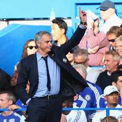 Mourinho: Chelsea Akan Lolos Sebagai Juara Grup