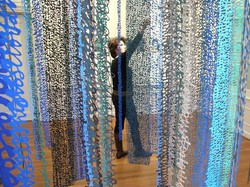 Seniman Kolombia Bikin Instalasi dari Kata-kata Puitis