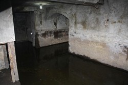 Blusukan ke Stasiun Tanjung Priok, Ada Ruang Bawah Tanah Rahasia!