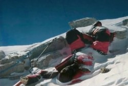 Mahalnya Meninggal di Puncak Everest