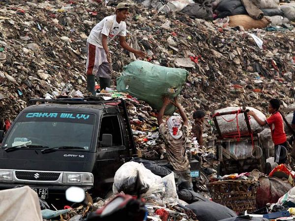 Aktifitas di TPST Bantar Gebang Pasca Kisruh Sampah
