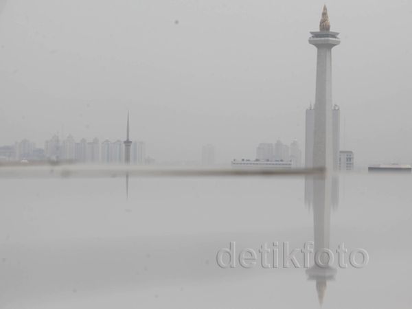 Jakarta Berkabut