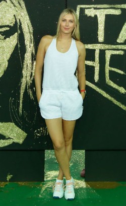 4 Tips Maria Sharapova Tampil Cantik dan Bugar di Lapangan Tenis