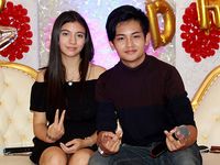 Aww, Mesranya Cassandra Lee dan Randy Martin