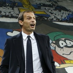 Allegri Tetap Tenang Hadapi Kritik