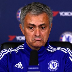 Mourinho Harus Hentikan Paranoia Chelsea