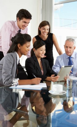 Kesalahan Bahasa Indonesia Pekerja Profesional: Sulit Bedakan Kami dan Kita