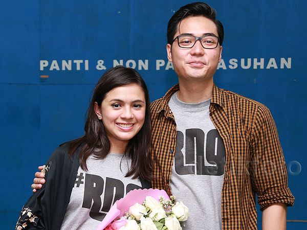 Nycta Gina Hamil Muda