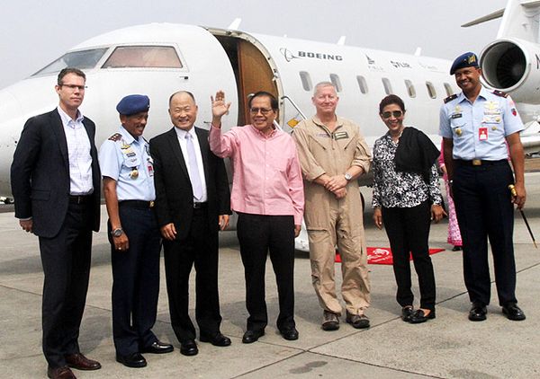 Rizal Ramli dan Susi Jajal Pesawat Boeing Pengintai