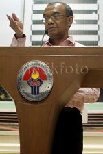 Kemenpora Minta FIFA dan AFC Konsisten