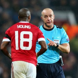 Scholes: Diving-mu Memalukan, Young