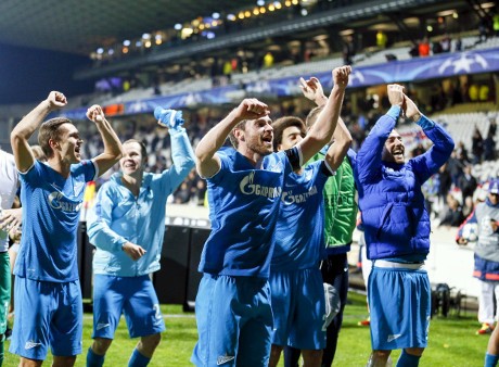 Zenit Masih Sempurna dan Raih Tiket ke Babak 16 Besar