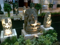 Benda-benda Unik Museum di Indonesia Kumpul di Semarang