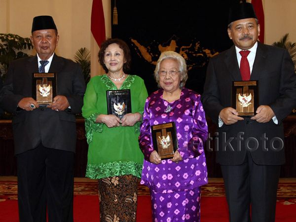 5 Tokoh Nasional Raih Gelar Pahlawan