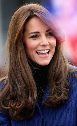 6 Gaya Guntingan Rambut Panjang yang Paling Diminati Wanita