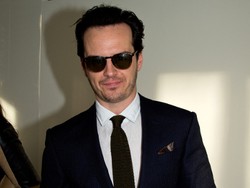 Andrew Scott: Main di Film James Bond Keren Banget!
