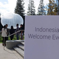 Balon Google Terbang Lebih Tinggi dari Pesawat