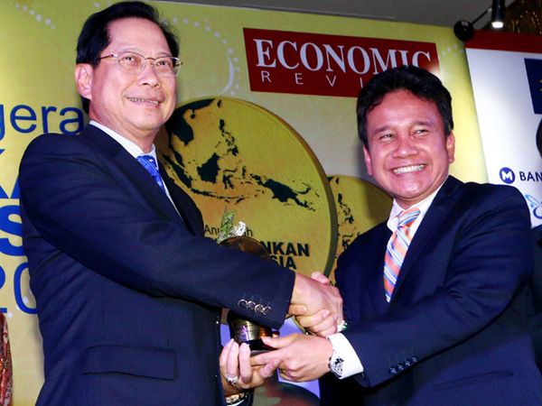 Presdir BCA Raih CEO Of The Year