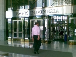 Jaga Rupiah, Cadangan Devisa RI Turun ke US$ 100,7 Miliar