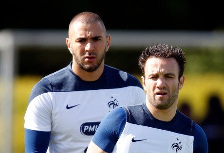 Pengacara Benzema Tegaskan Kliennya Tak Bersalah