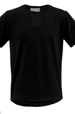 Desainer Jerman Ciptakan T-shirt Gothic Paling Hitam Sedunia