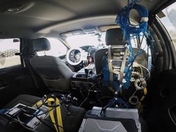 Ford Mulai Libatkan Robot Dalam Pengujian Mobil