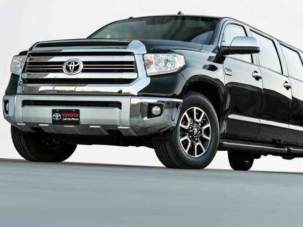 Nih, Limousine Pikap ala Toyota
