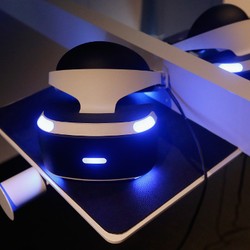 Sony Ungkap Fitur PlayStation VR