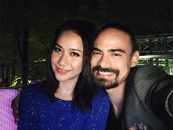 BCL dan Ashraf Sinclair Rayakan Hari Pernikahan di Singapura