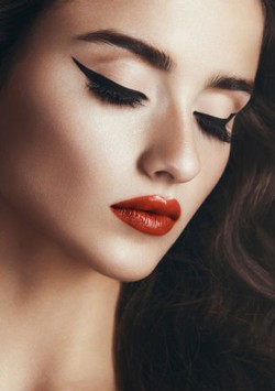 Ingin Mencoba Eyelash Extension? Ketahui Dulu 6 Hal Ini