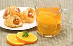 Segarkan Tubuh dengan Racikan Mandarin Tea Praktis Ini