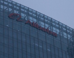 Alibaba Caplok YouTube China