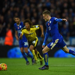 Vardy Bikin Gol Lagi, Leicester Atasi Watford dan Tempel City-Arsenal