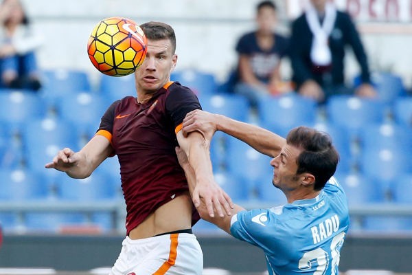 REUTERS/Alessandro Bianchi