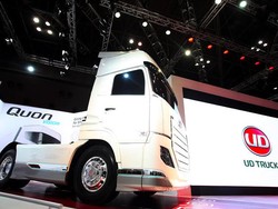UD Truck Pamer Teknologi Terbaru di Tokyo Motor Show