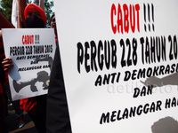 Aksi Tolak Pergub DKI 228