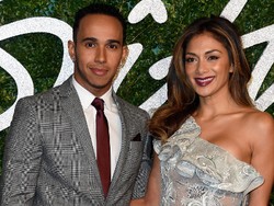 9 Bulan Pasca Putus, Lewis Hamilton dan Nicole Scherzinger Jalan Bareng Lagi