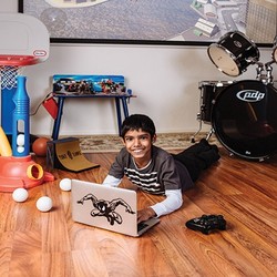 Reuben Paul, Kecil-kecil Jadi CEO